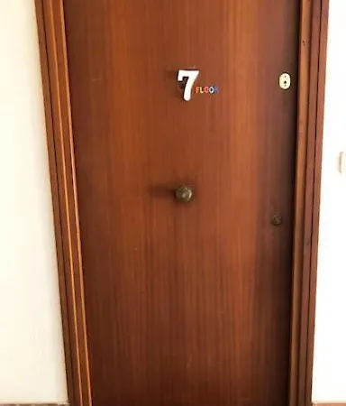 7 Floor باليرمو